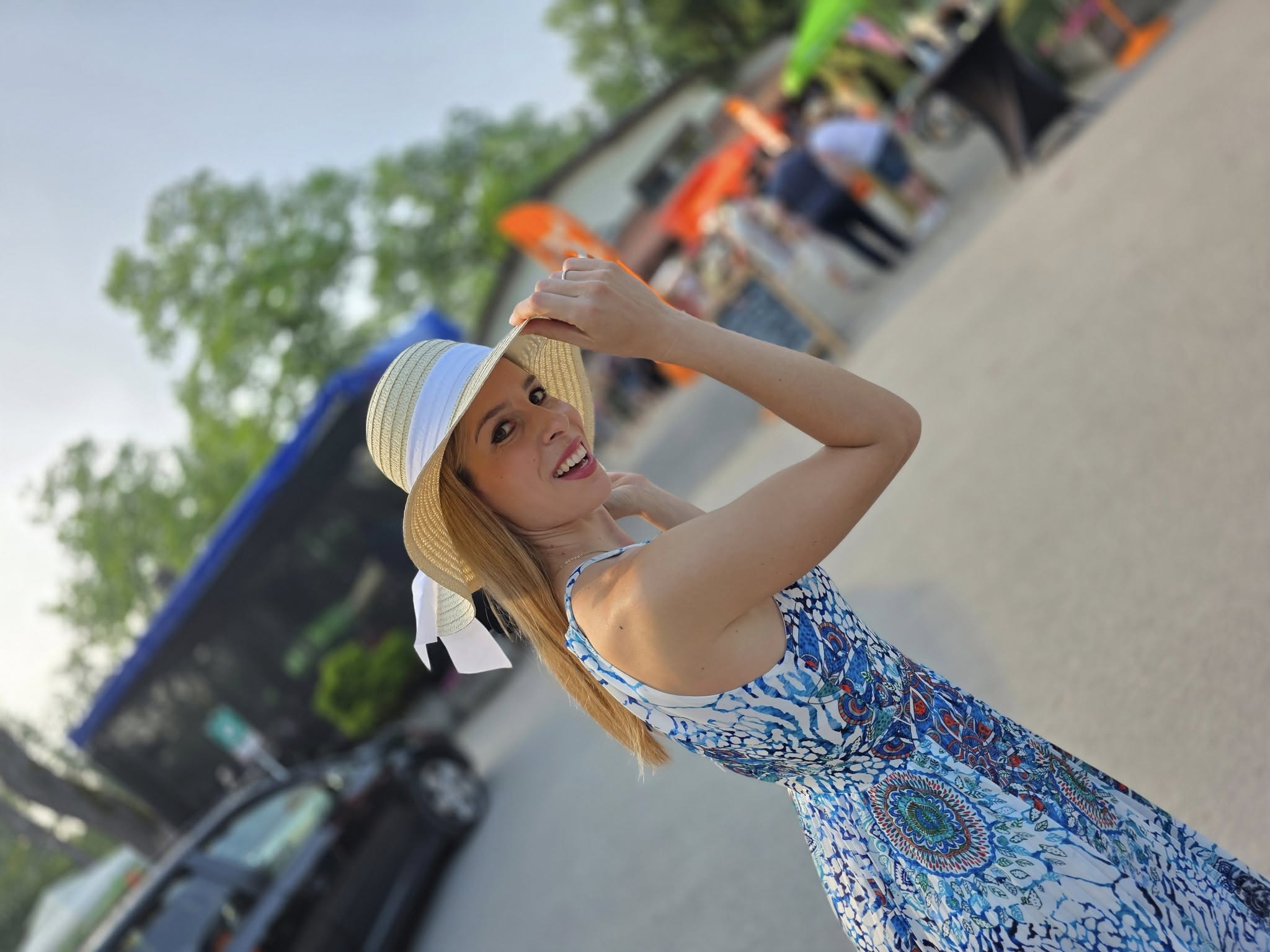 televizijska voditeljica, lea Mederal,