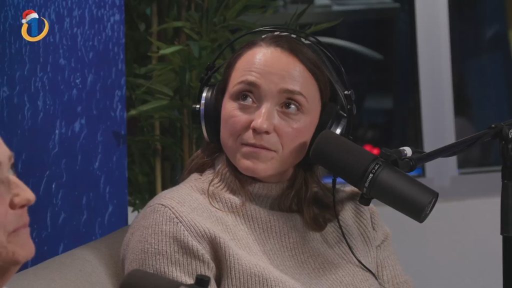 voditeljica, Anja Ramšak,