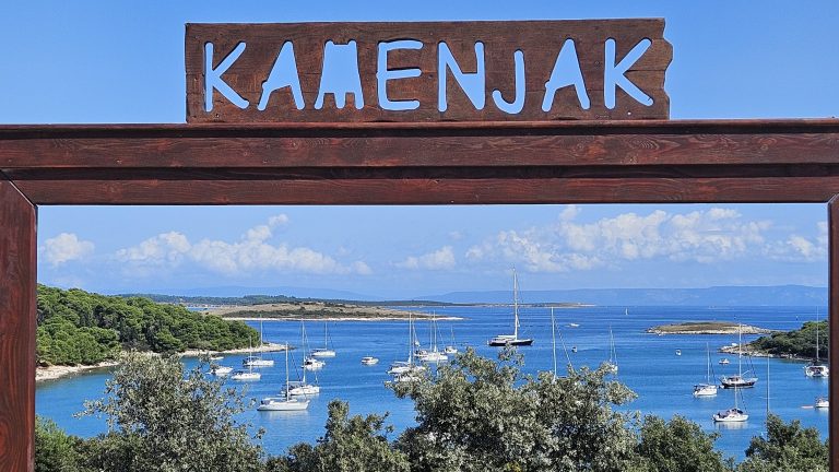 rt Kamenjak, Hrvaška, morje,