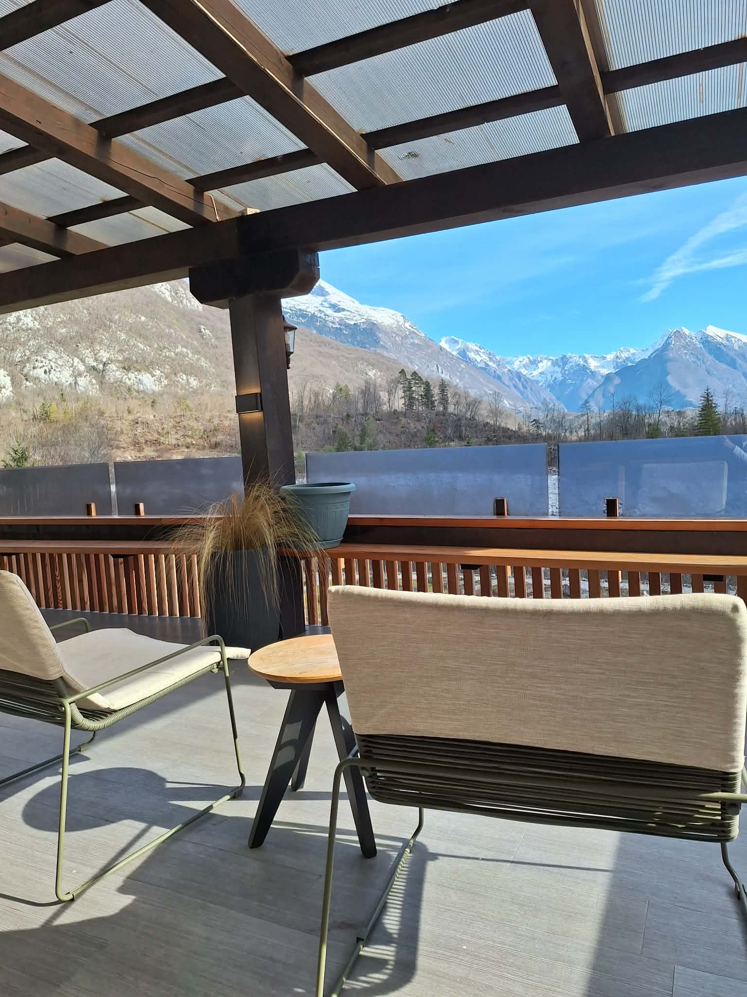 Hotel Boka hotel, terasa, gore,