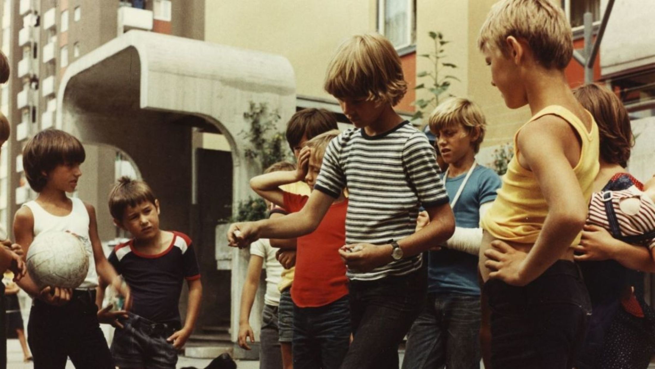 Sreča na vrvici igralci, film,
