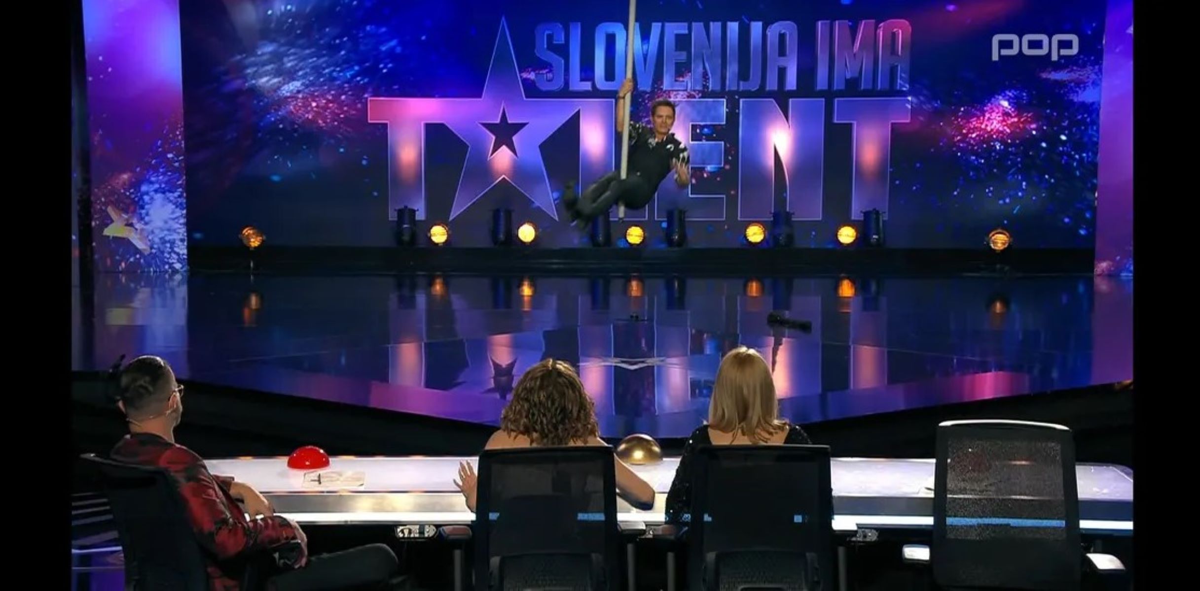 šov,