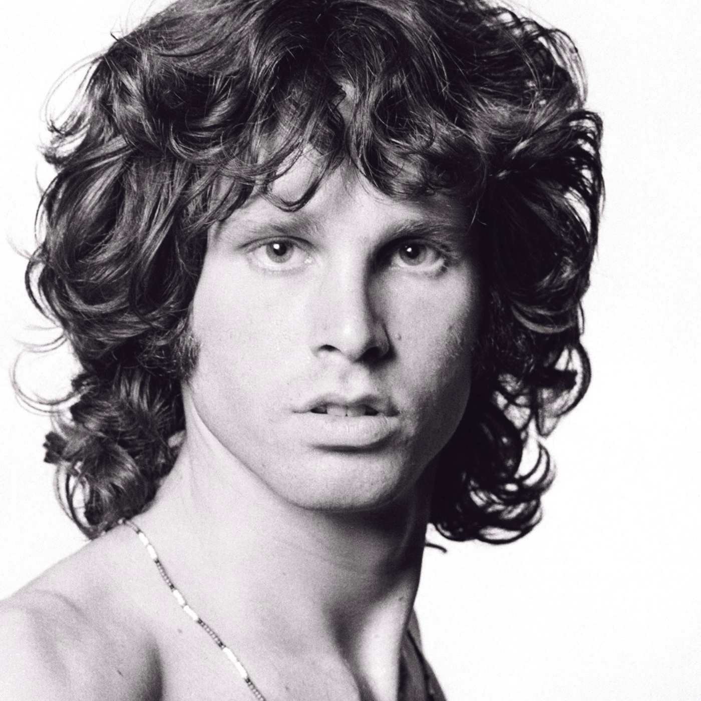 Jim Morrison (3. julij 1971)Natančno dve leti po smrti Briana Jonesa je v Parizu ugasnil glas skupine The Doors