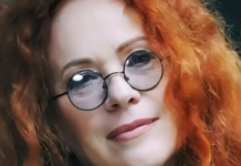 Neca Falk je veliko več kot le glas Mačka Murija. Razkrivamo njeno življenje akademske slikarke, zakaj so barve njeno pravo zatočišče