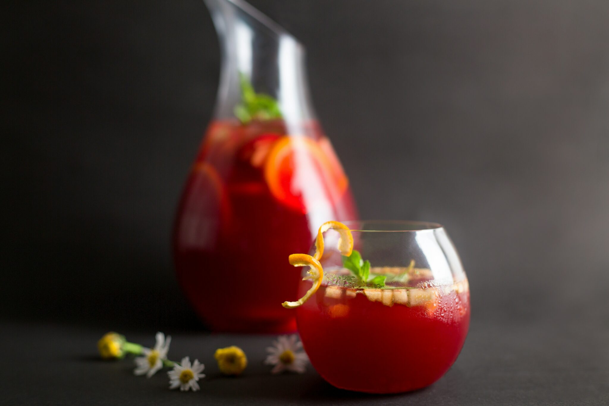 Domači sadni sirup iz grozdja jurke ali zrelih sliv. Tradicionalni recepti, nasveti za shranjevanje in kulinarični triki.