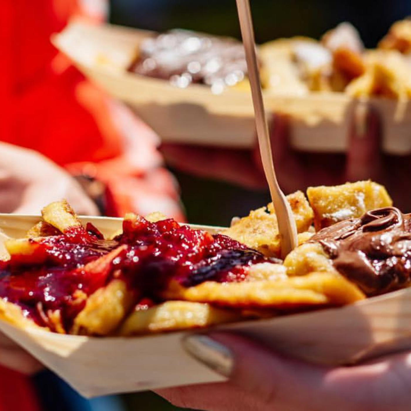Kdo je v resnici Luka Jezeršek? Spoznajte ozadje slavnega sodnika MasterChefa, njegovo družinsko dinastijo, strast do Ironmana in pot do Michelinovih priznanj.