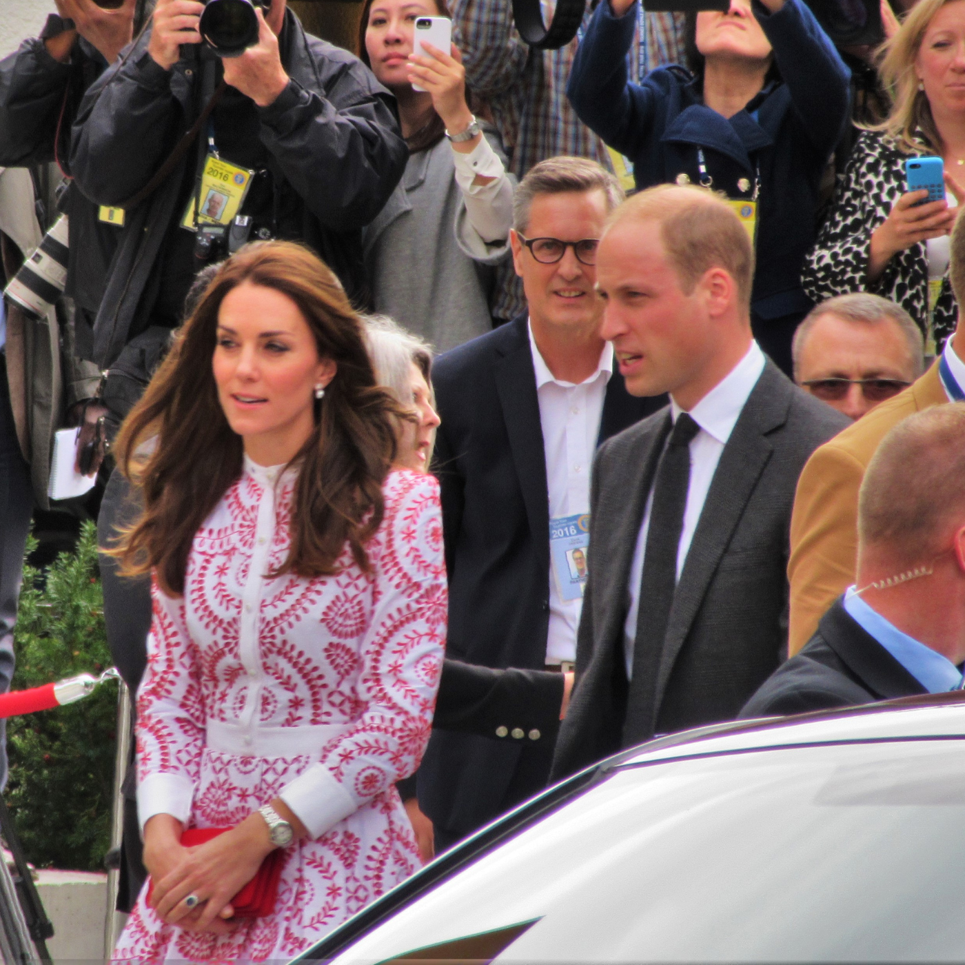 Oporoka - Glavna dediča sta bila seveda princa William in Harry, a Diana je v svojem slogu poskrbela, da bi del pogače dobili tudi tisti, ki so ji v najtežjih trenutkih stali ob strani.